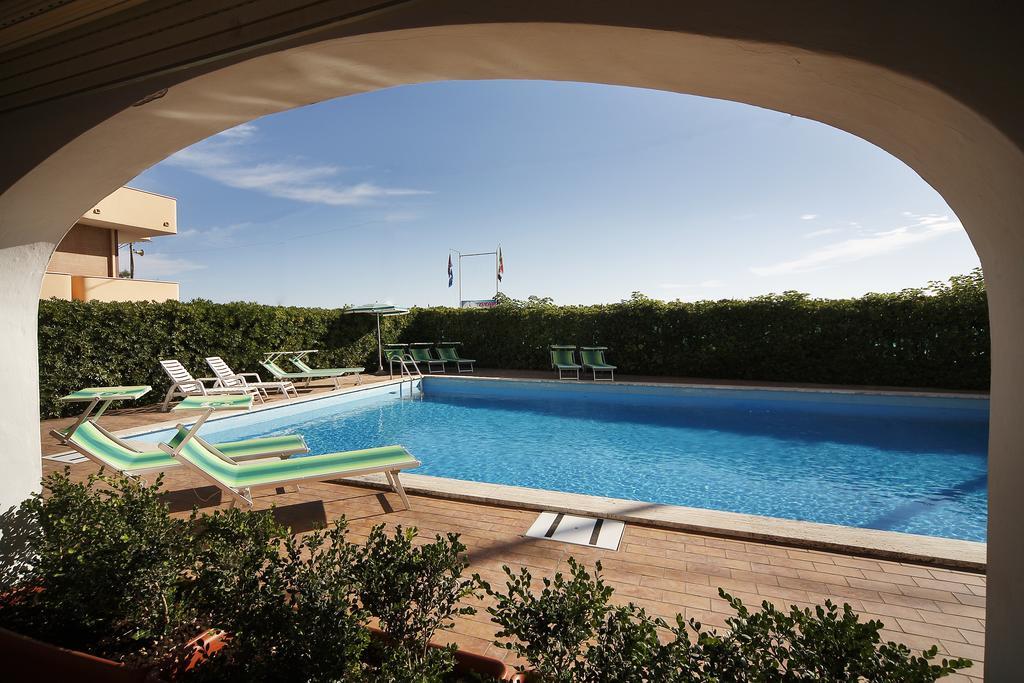 Hotel Villa Sole Resort Белларія-Іджеа-Марина Екстер'єр фото